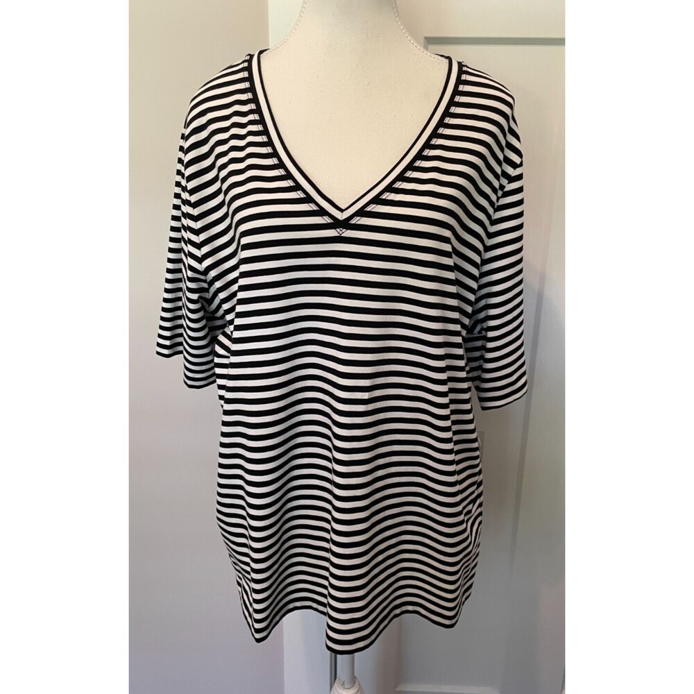 CHICOS Womens Knit TOP Short Sleeve BLACK White STRIPE Size 4 (XXL) NWT
